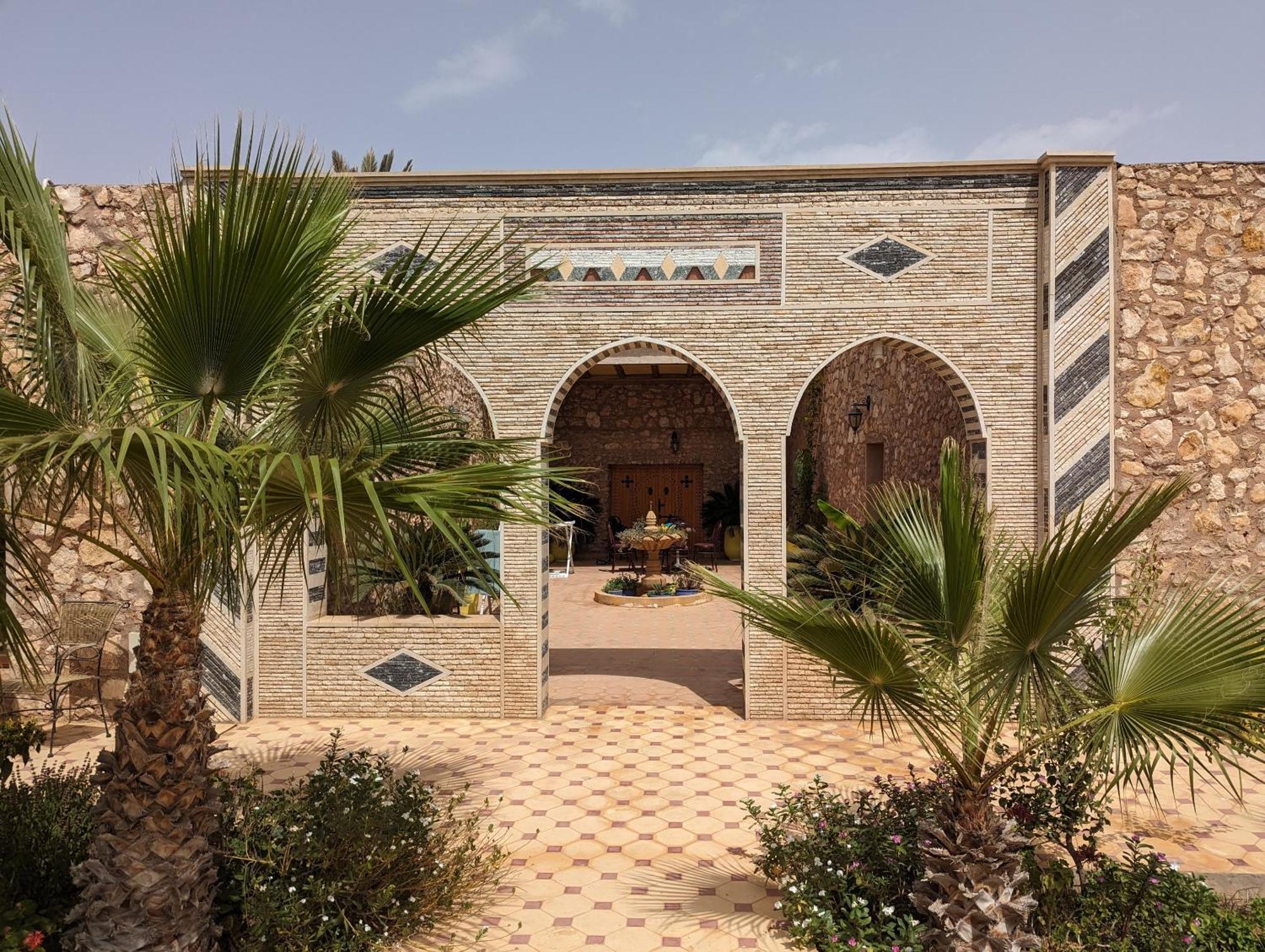 ホテル Dar Beynana Sidi Bibi エクステリア 写真