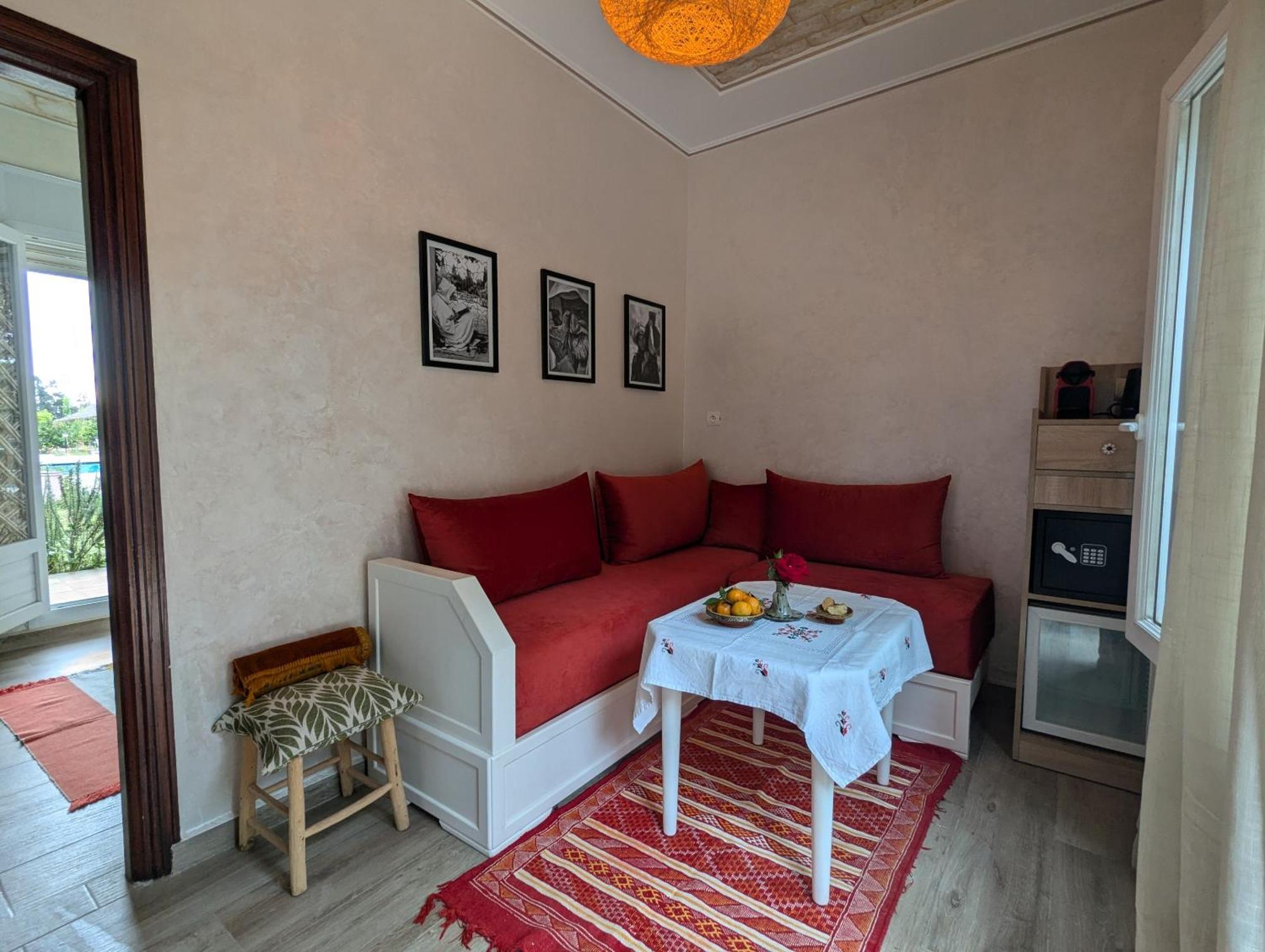 ホテル Dar Beynana Sidi Bibi 部屋 写真